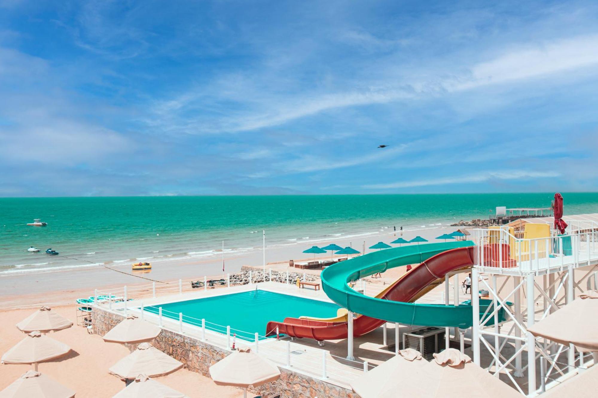 Bm Beach Hotel Ras al-Khaimah Exterior foto